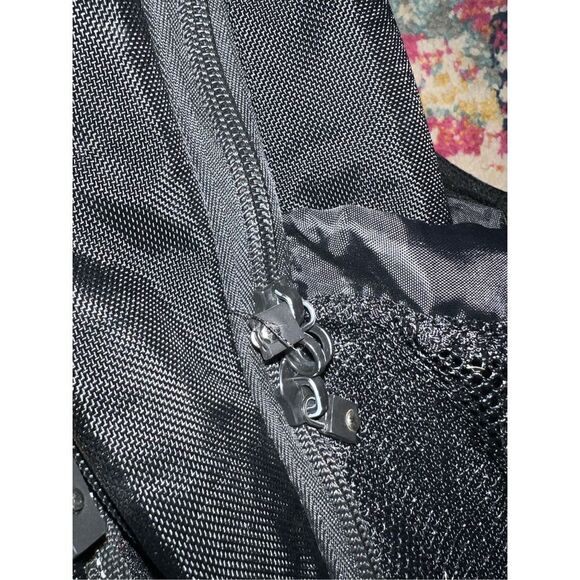 Targus Laptop Backpack - Picture 3 of 8